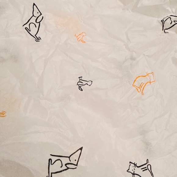 NEW Camellia Chewnel Designer Plush squeaky Pink Dog Toy. Camellia & Pearls🐾💮 - Picture 7 of 7